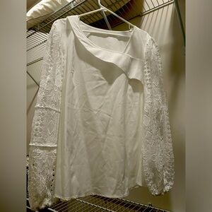 NWOT White blouse with crochet sleeves